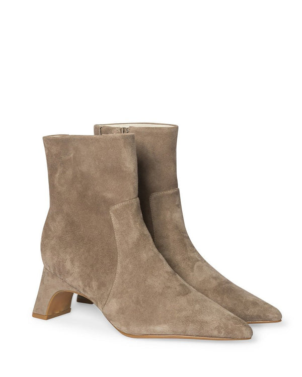 Find Duel Boot Mousse - Zoe Kratzmann at Bungalow Trading Co.