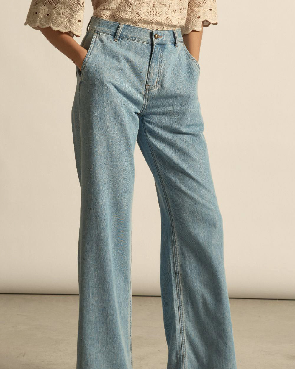 Flint Jean Light Washed Denim