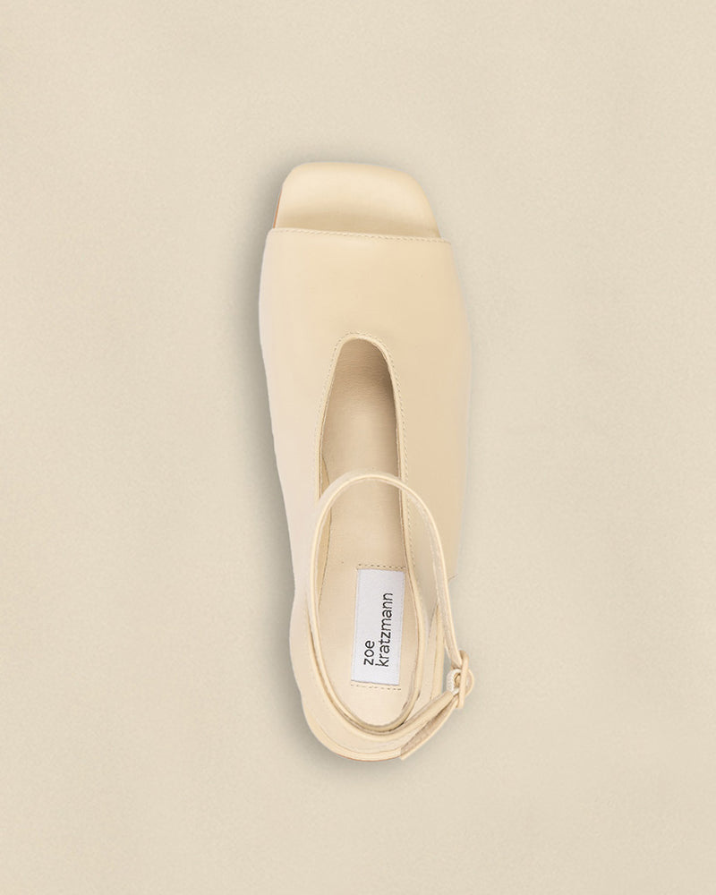 Gala Heel Cashew