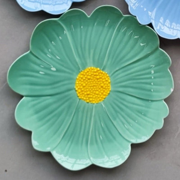 Find Green and Yellow Flower Plate - Noss at Bungalow Trading Co.