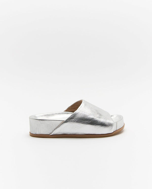 Find Kendall Leather Slide Silver - Walnut Melbourne at Bungalow Trading Co.