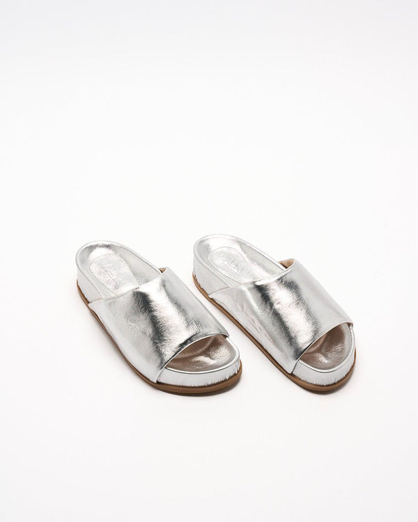 Find Kendall Leather Slide Silver - Walnut Melbourne at Bungalow Trading Co.