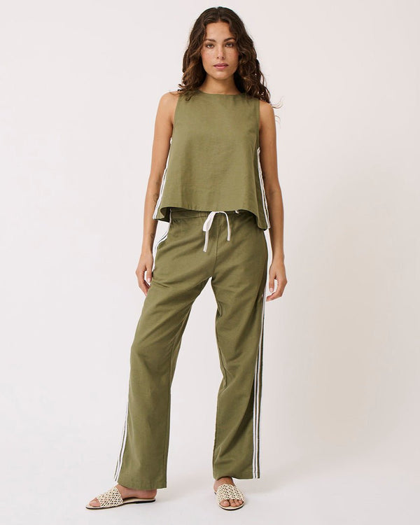 Find Nadine Pant Palm - Cartel & Willow at Bungalow Trading Co.