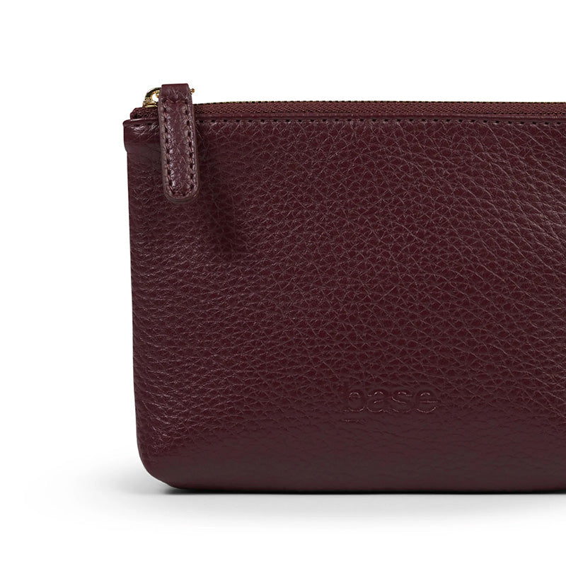 Petite Base Pouch Burgundy