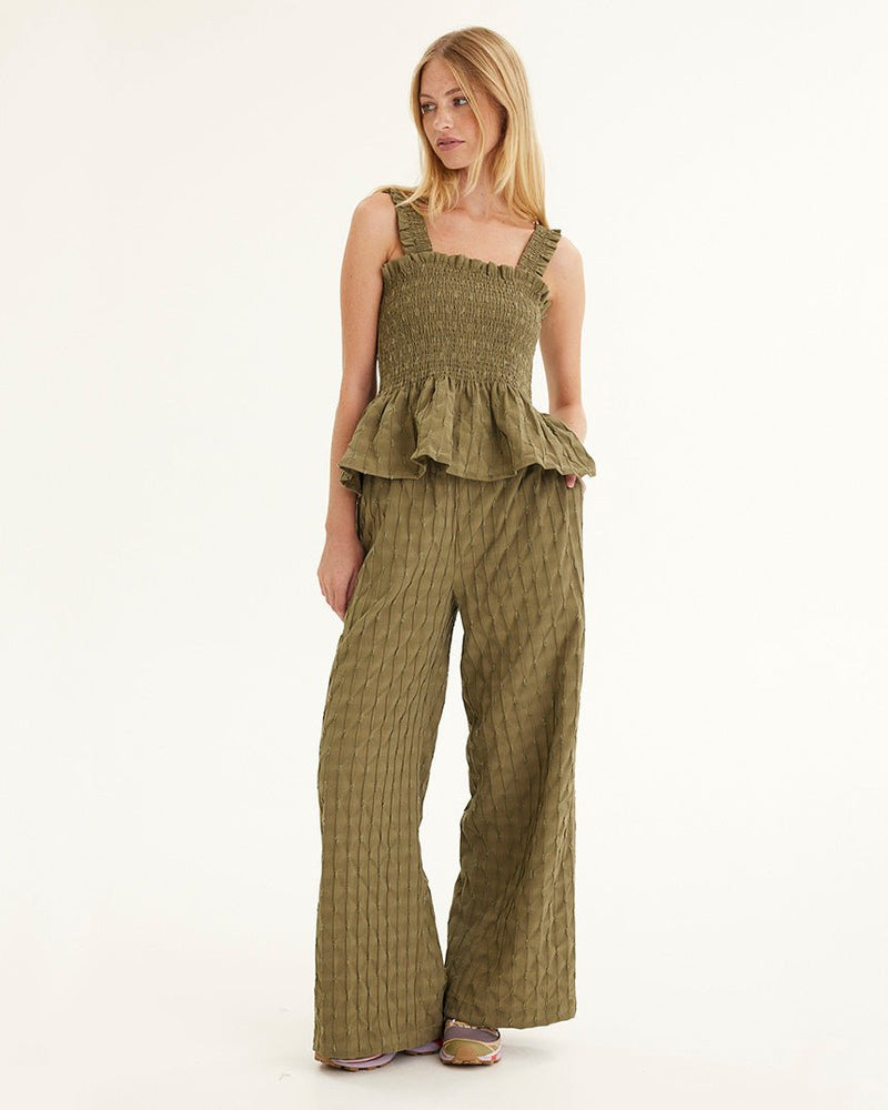 Find Tara Pants Aloe - Summery Copenhagen at Bungalow Trading Co.