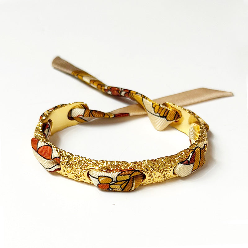 Queen Gold Bracelet with 1cm Salon Silk Twill