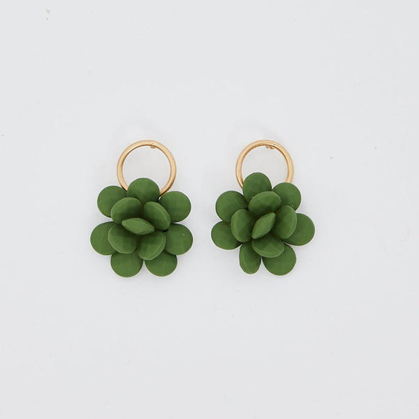 Find Sophie Earrings Chive - Holiday Trading at Bungalow Trading Co.