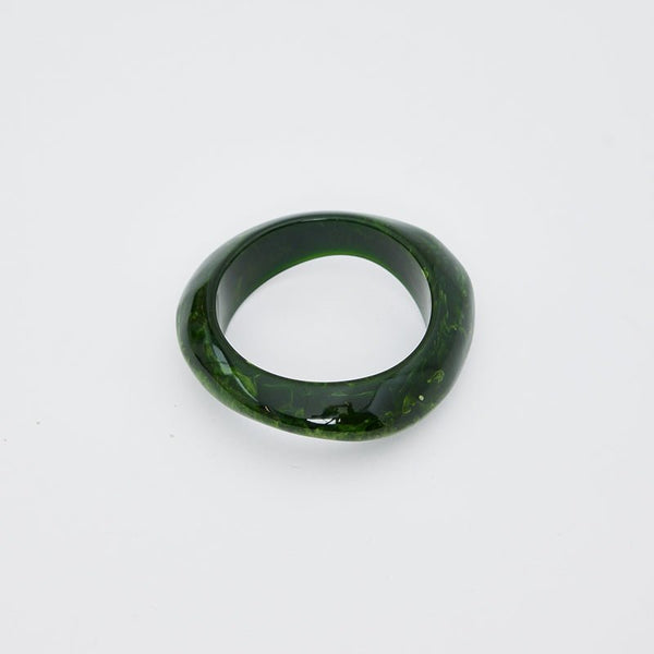 Find Suna Bangle Olive Marble - Holiday Trading at Bungalow Trading Co.